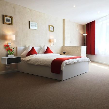 Csiki Hotel ميركورا تشيوك المظهر الخارجي الصورة