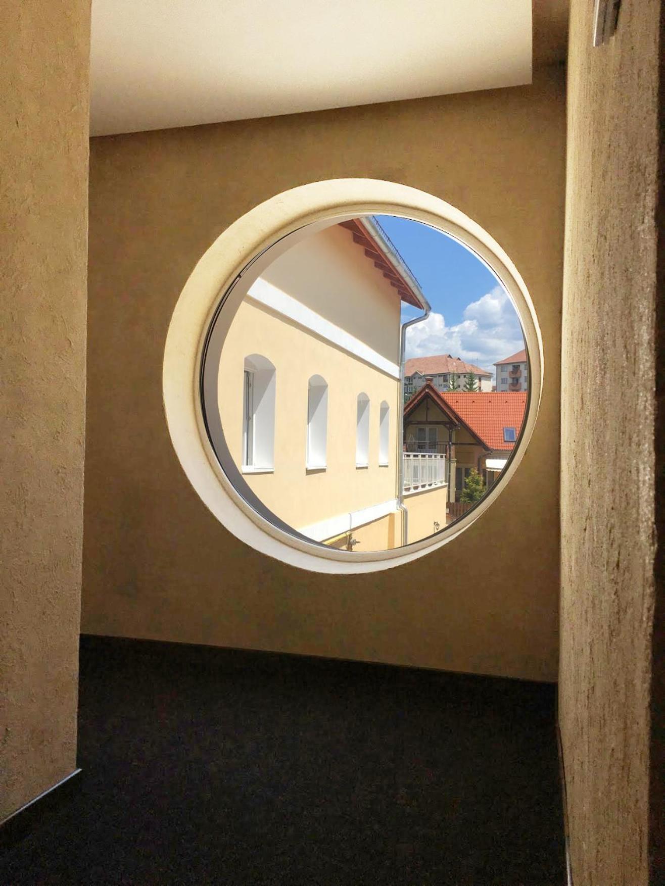 Csiki Hotel ميركورا تشيوك المظهر الخارجي الصورة